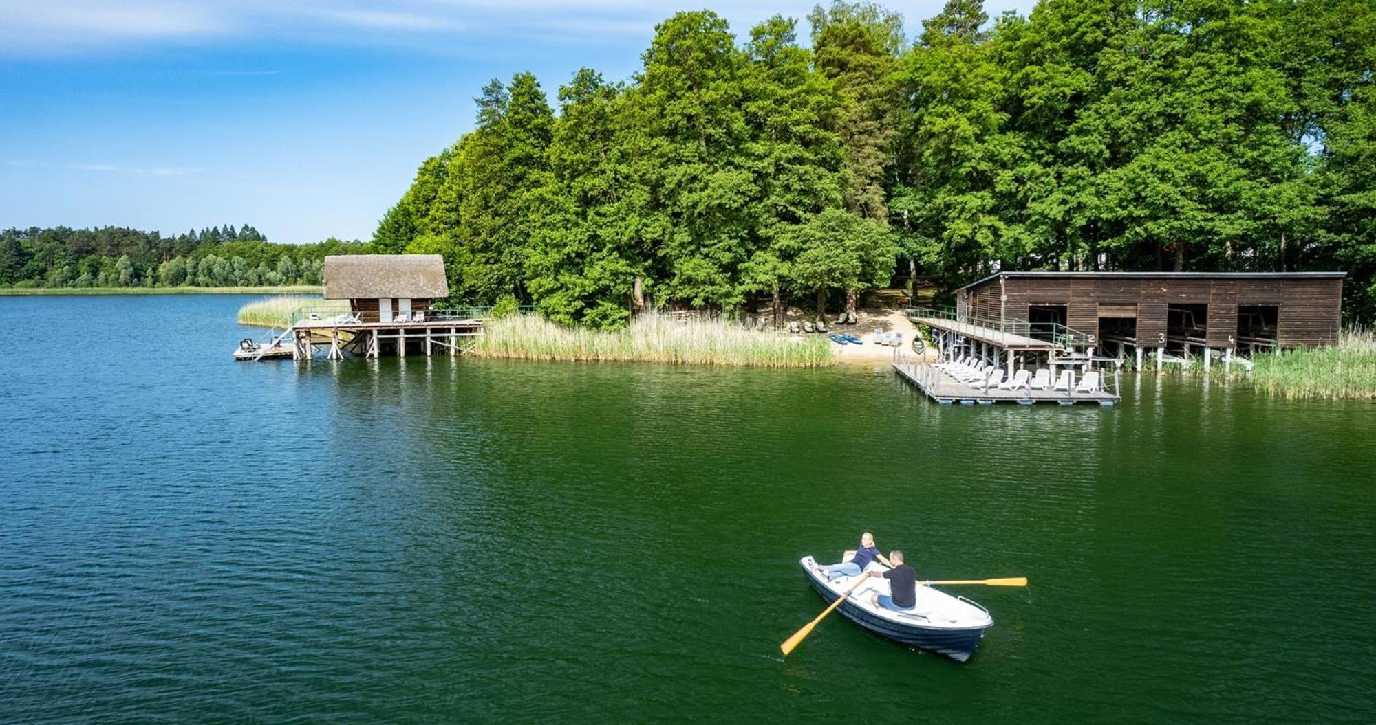 Hotel Dollnsee-Schorfheide Templin Bagian luar foto