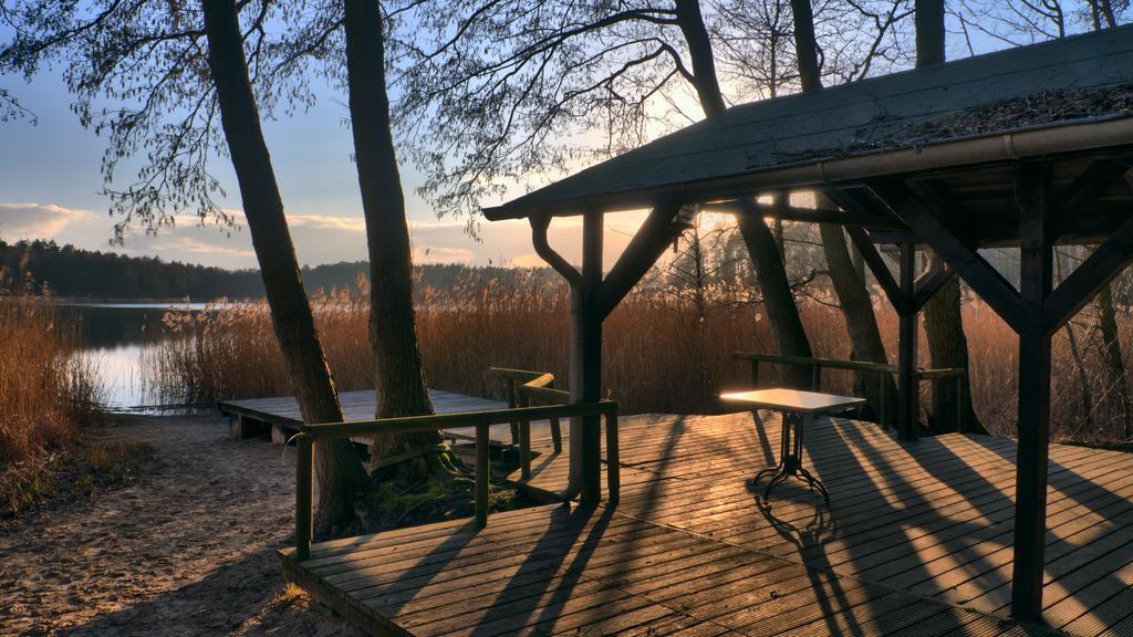 Hotel Dollnsee-Schorfheide Templin Bagian luar foto