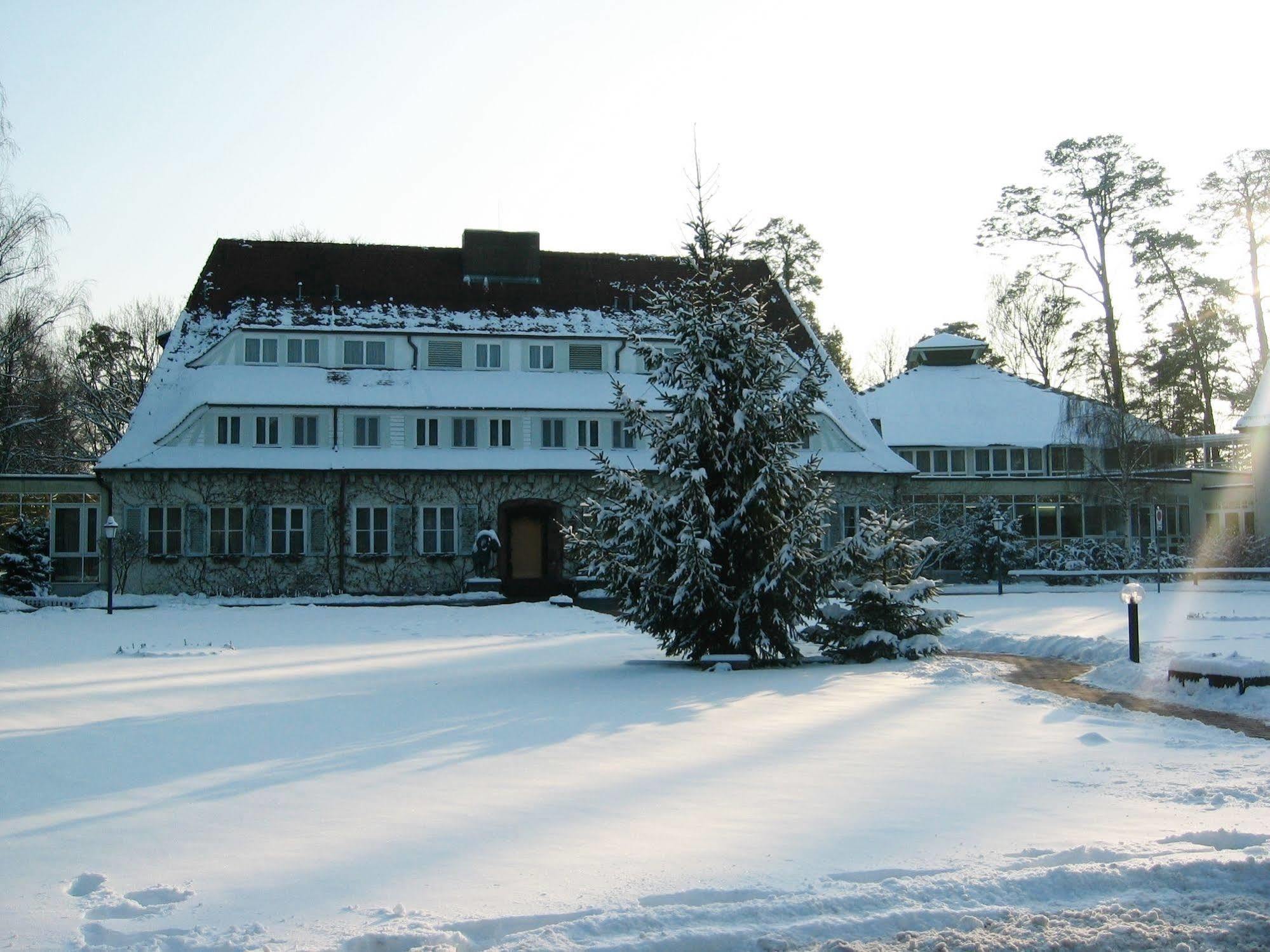 Hotel Dollnsee-Schorfheide Templin Bagian luar foto